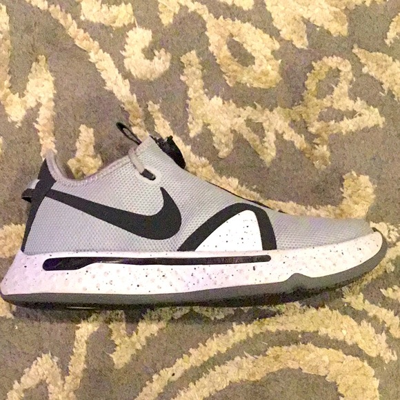 PG 4 - Picture 1 of 5